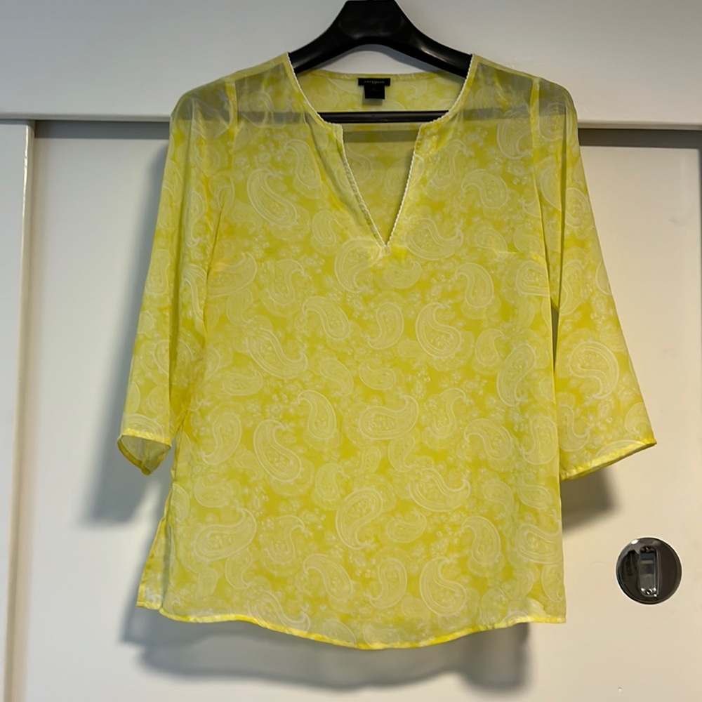 Euc Ann taylor 3/4 sleeve translucent blouse/ beach coverup